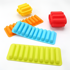 1 Pc 10-Grid Silicone Ice Cube Tray – Water Bottle Ice Cream & Pudding Mold (Random Color)